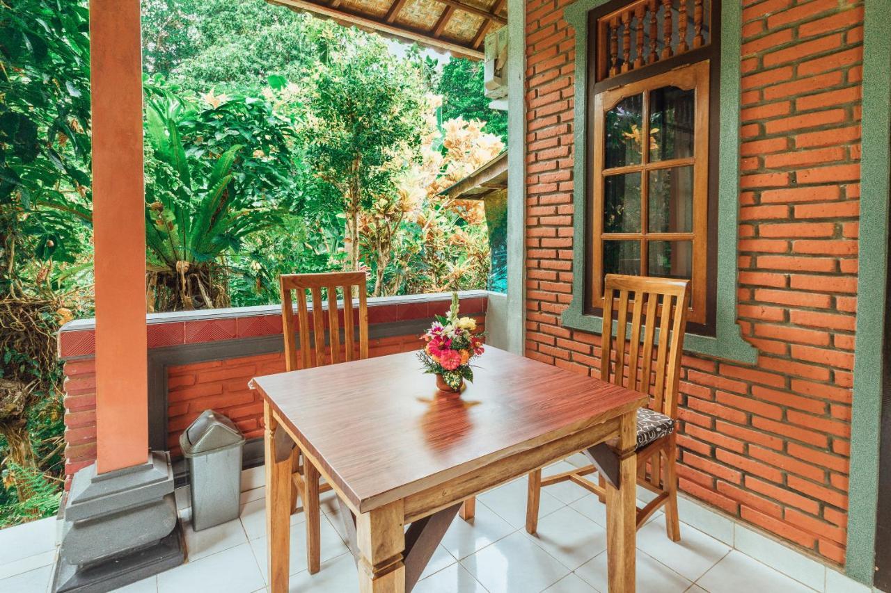 Suastika Lodge Ubud Exteriör bild